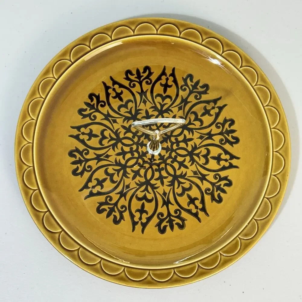 Homer Laughlin Round Serving Handled Plate Tray Coventry Castilian Mustard Gold